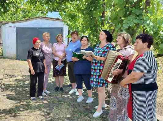 С Евангелием по Украине 