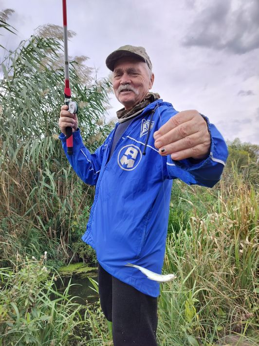 Мануальный фишинг - самая честная рыбалка.  Голавль hand Fishing